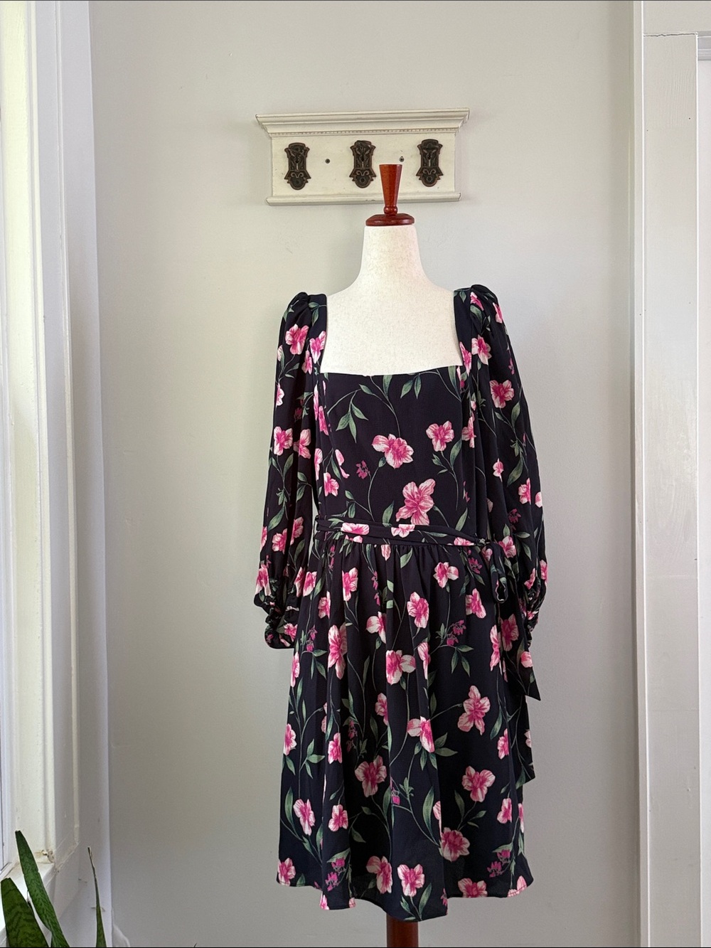 Eliza J Navy Floral Square-Neck Midi Dress with Pink Blooms Feminine Elegant 14